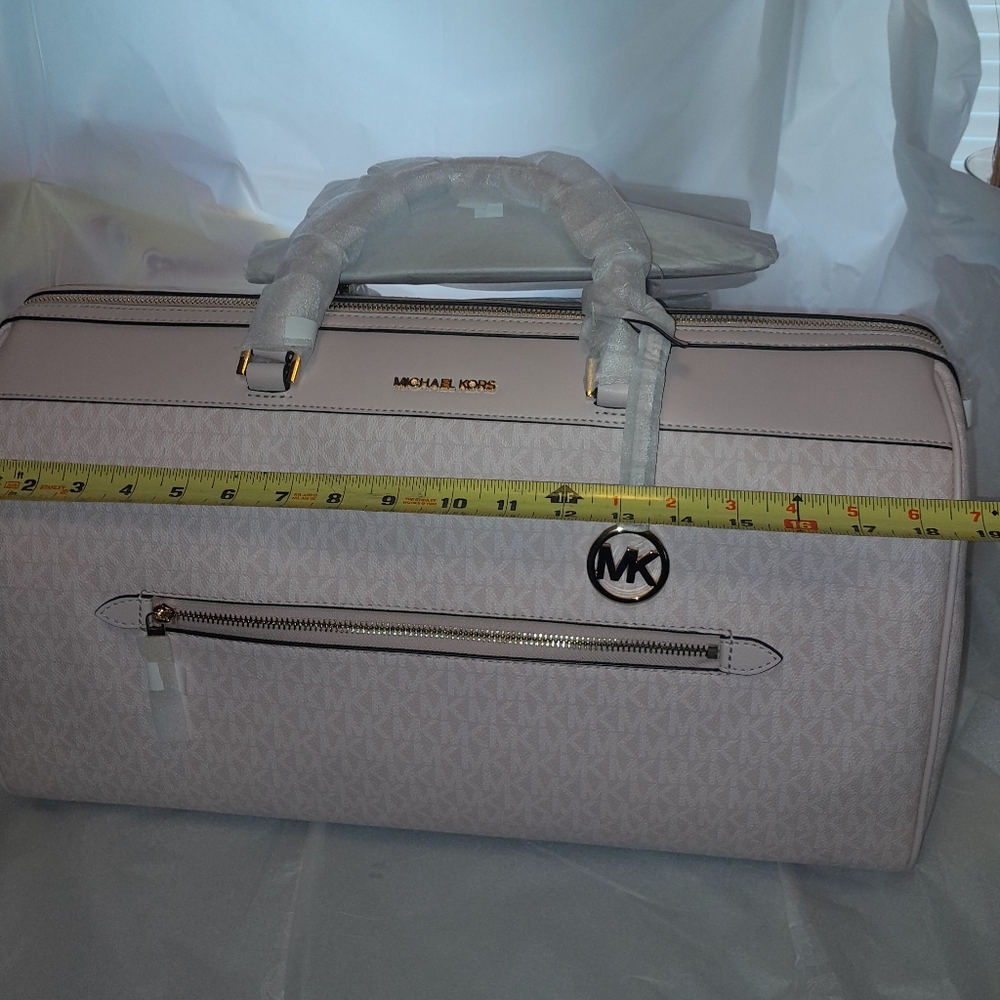 New Michael Kors Travel Extra Large Singature Duffel Bag Powder Pink 🌺 NWT